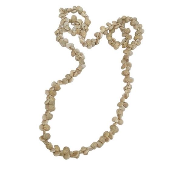 Trochus Shell Seashell Sand Color Necklace - Picture 2 of 3